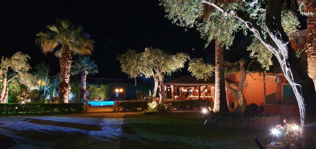 باليوكاستريتسا Phivos Hotel المظهر الخارجي الصورة